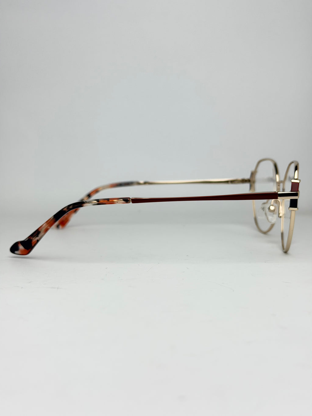 Golden Elegance Round Optical Glasses