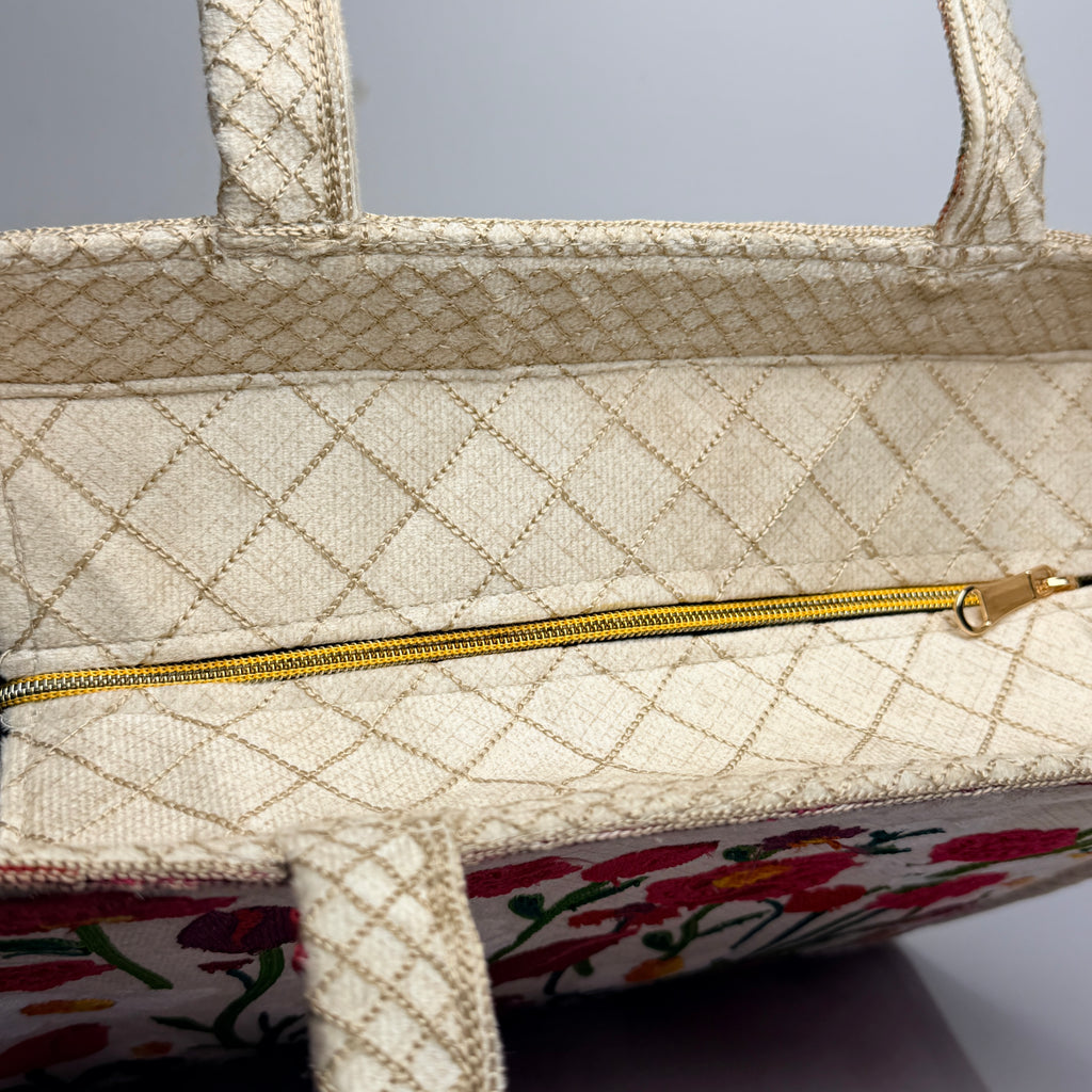 Sookhri Heritage Embroidered Tote Bag (Free Clutch)