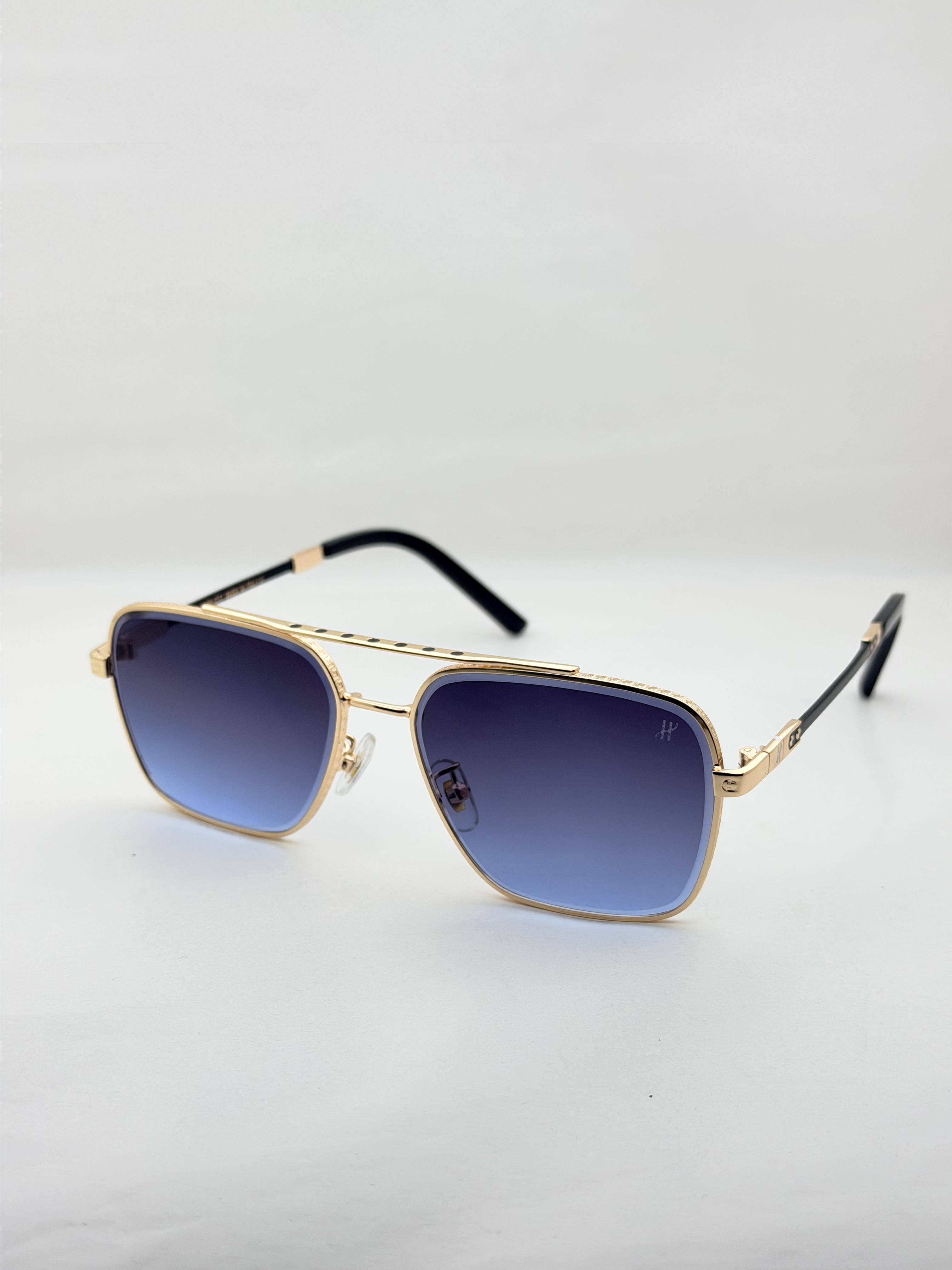 Monarch Silver Sunglasses