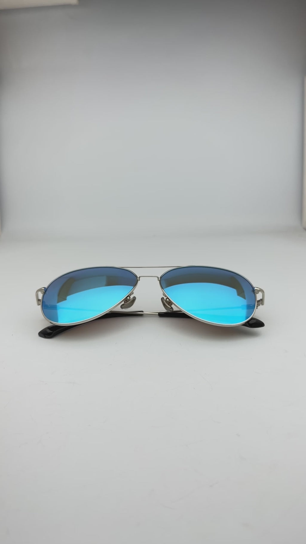Azure Pilot Polarized Sunglasses